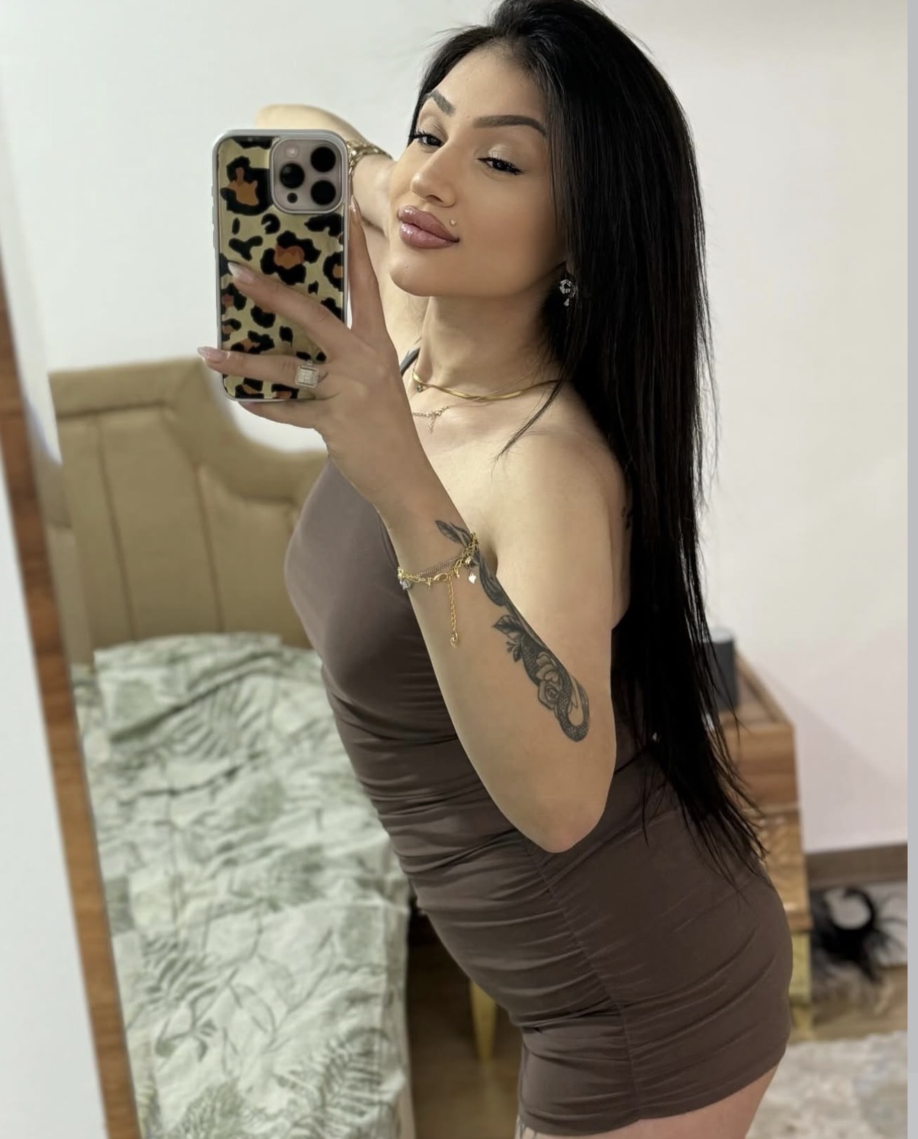 Sarıcakaya Efsanevi Partner Escort Bayan Cıva